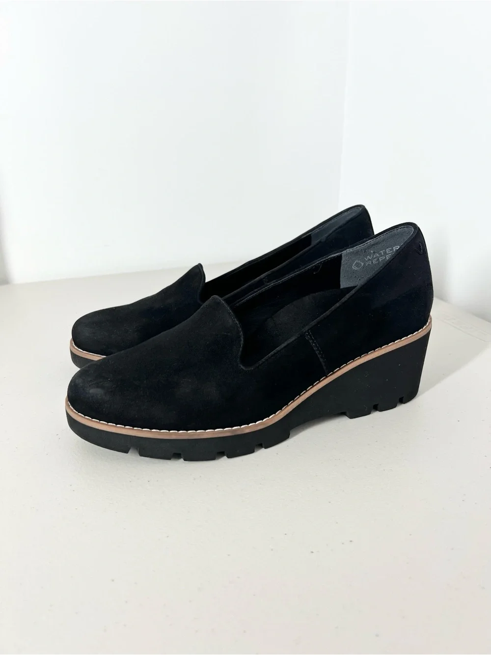 Vionic Willa Wedge Water Repellent Black Slip On Loafers 7.5